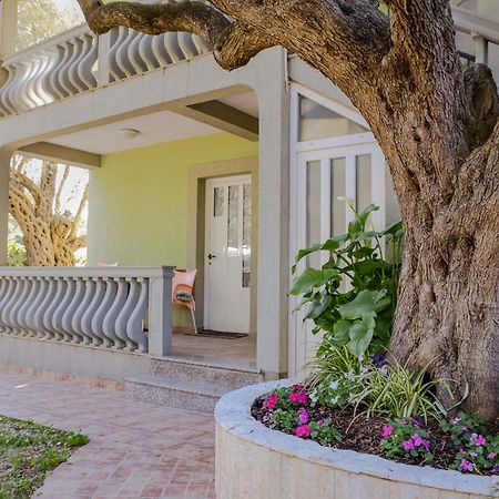 Apartments Oliva Utjeha Ngoại thất bức ảnh