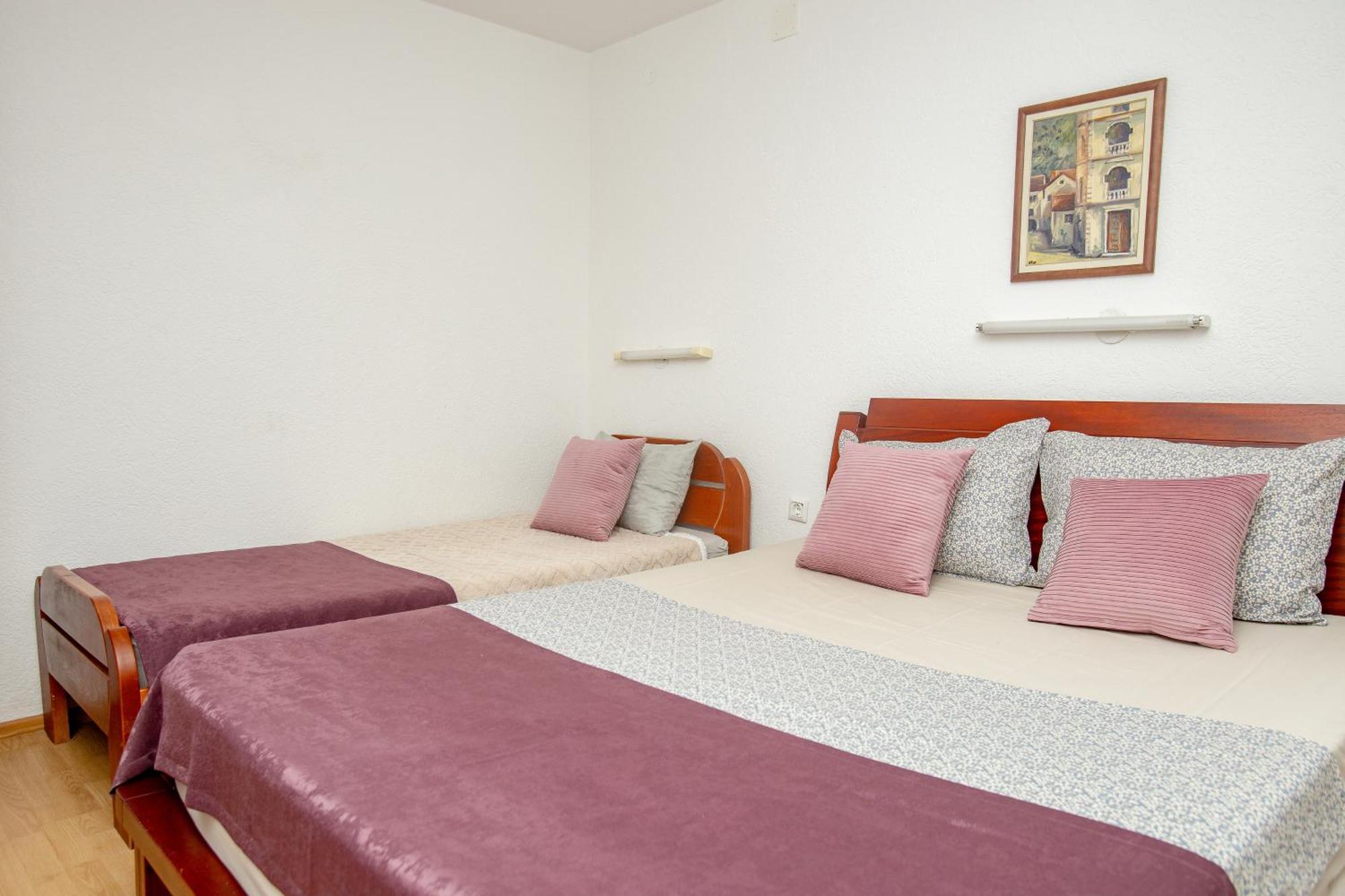 Apartments Oliva Utjeha Ngoại thất bức ảnh