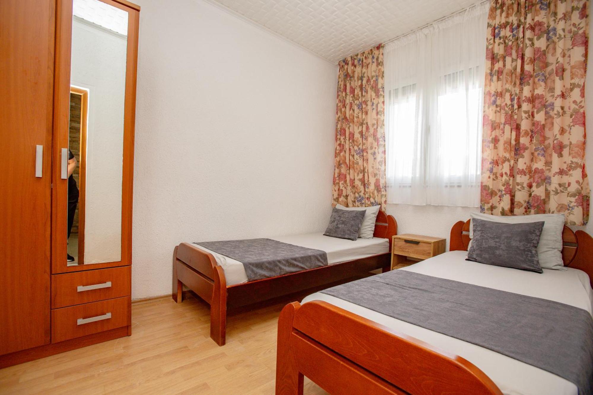 Apartments Oliva Utjeha Ngoại thất bức ảnh