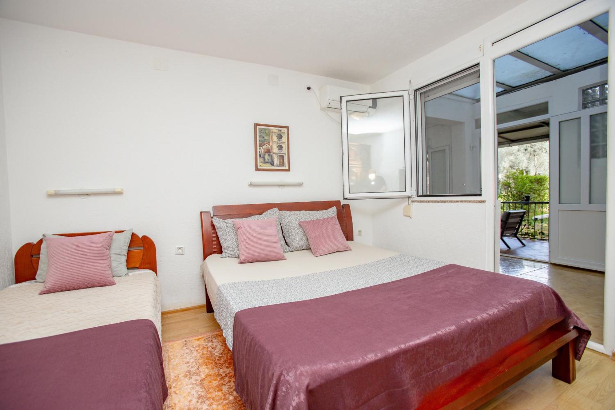 Apartments Oliva Utjeha Ngoại thất bức ảnh