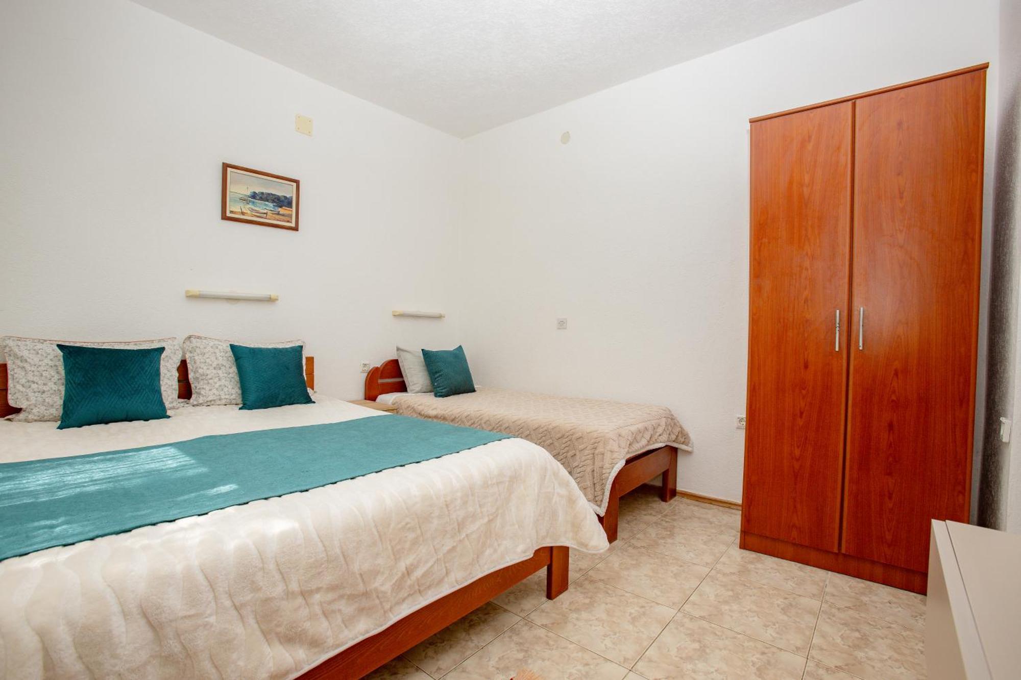 Apartments Oliva Utjeha Ngoại thất bức ảnh