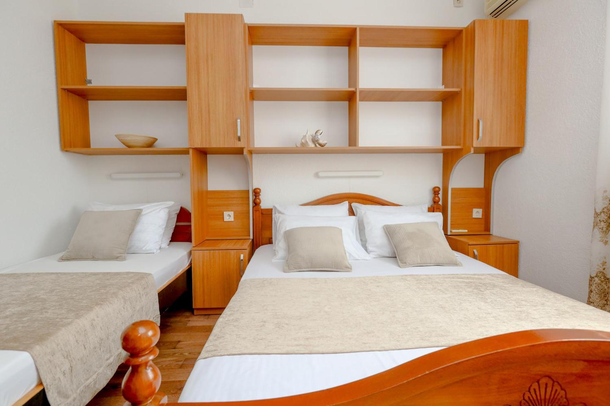 Apartments Oliva Utjeha Ngoại thất bức ảnh