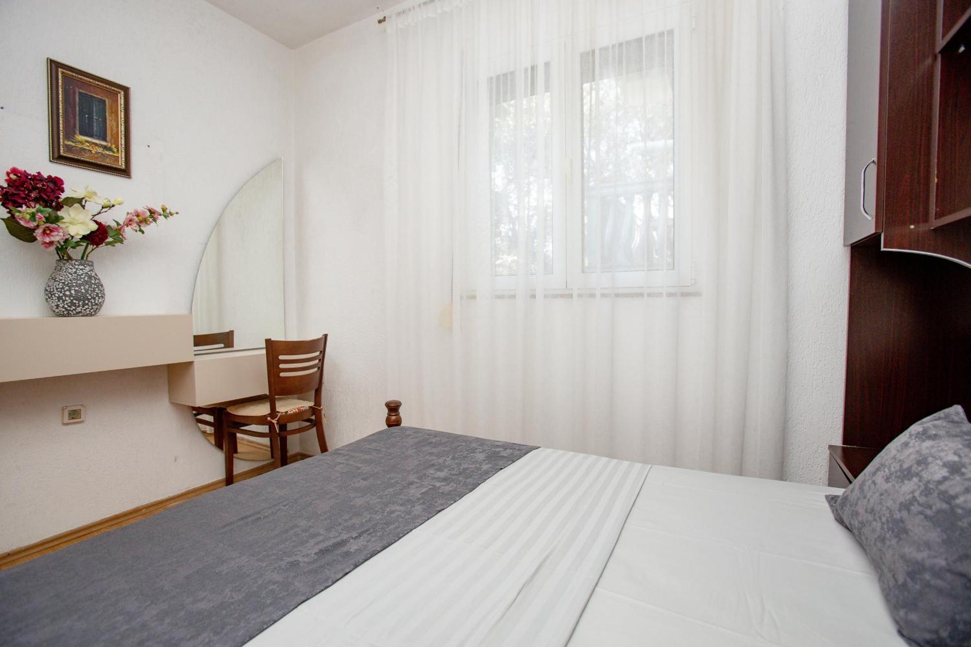 Apartments Oliva Utjeha Ngoại thất bức ảnh