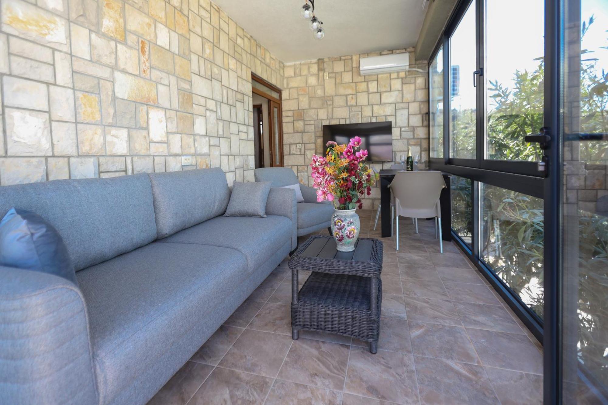 Apartments Oliva Utjeha Ngoại thất bức ảnh