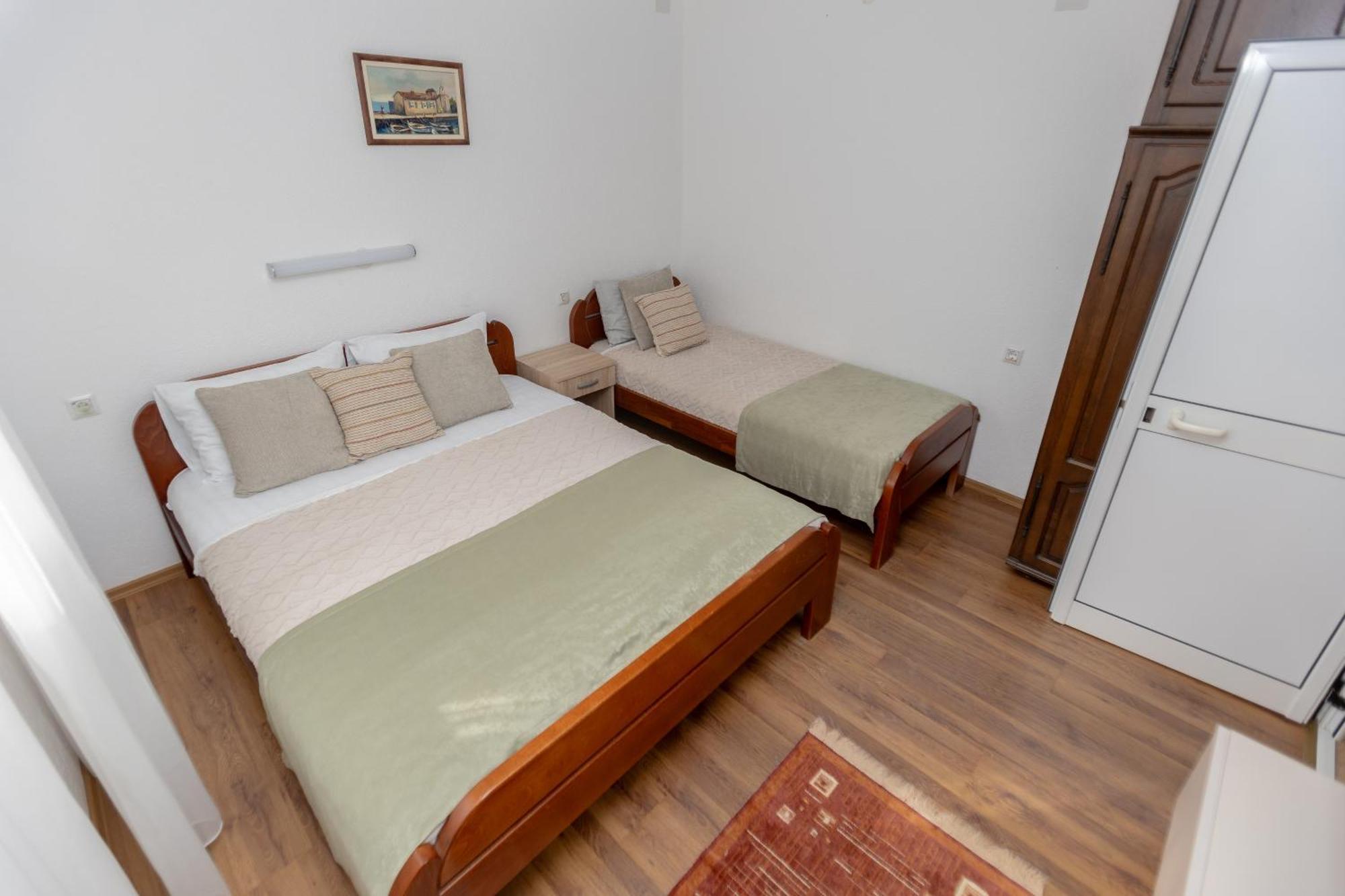 Apartments Oliva Utjeha Ngoại thất bức ảnh